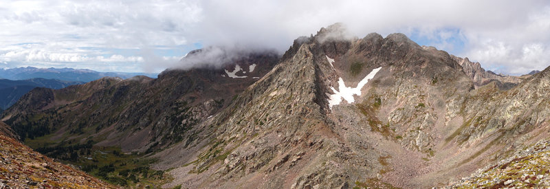Panorama looking west from Bighorn Pass.