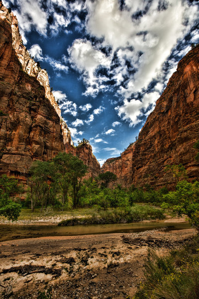 Looking towards Zion Stadium along the Virgin River.