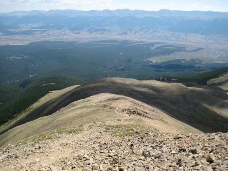 This picture, taken just as I was starting to descend, shows the clear trail and multiple false summits on this hike.