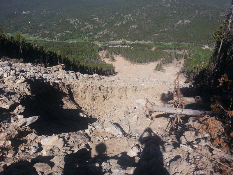 Rock slide along Twin Sisters trail