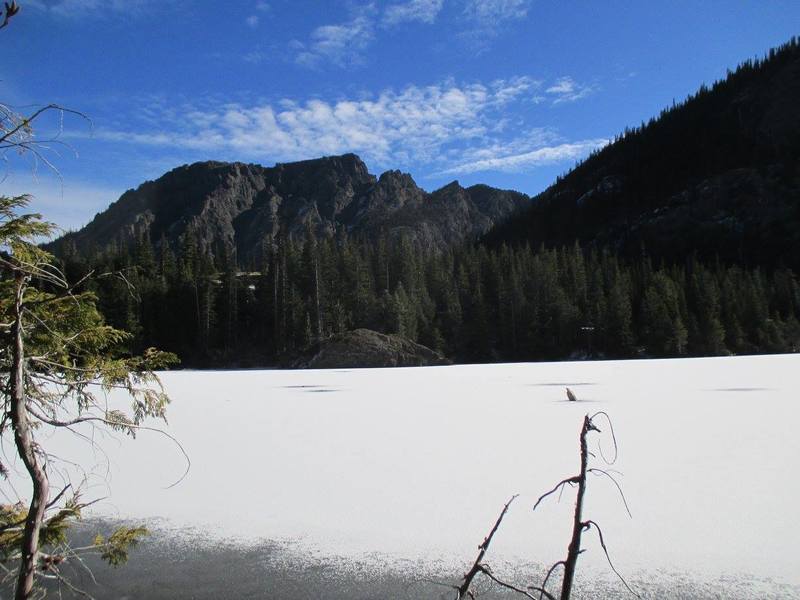 Lake Angeles is a little icy!