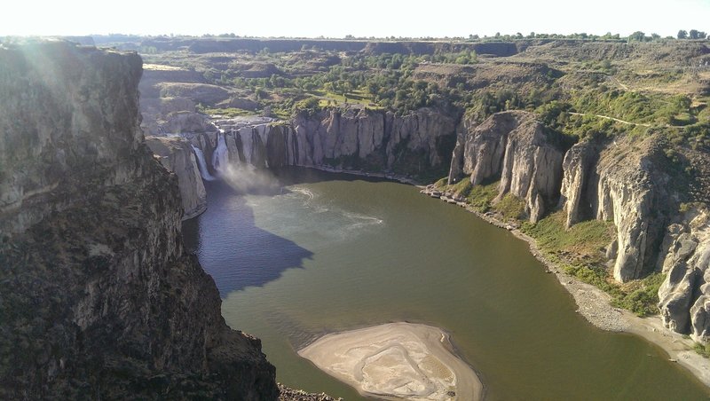 Shoshone falls