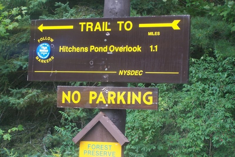 Hitchens Pond Overlook sign