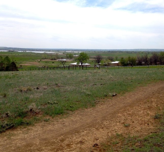 Typical scenery on Left Hand Trail