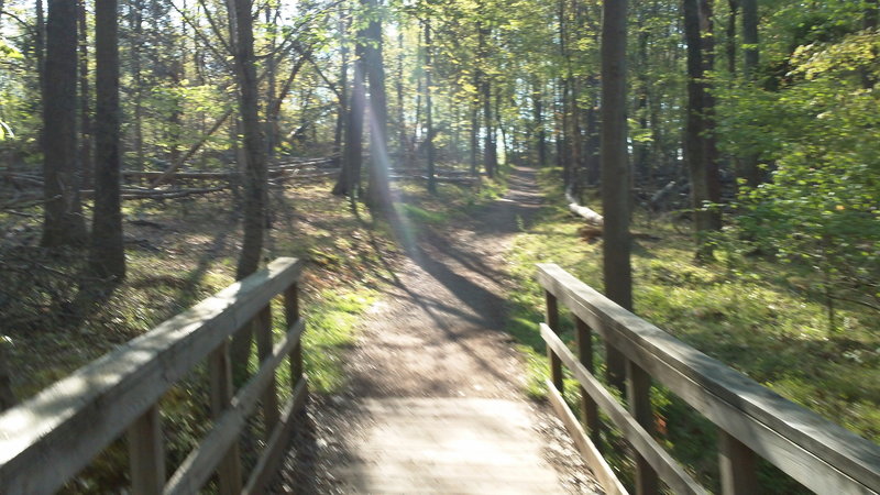 Footbridge before the slight uphill