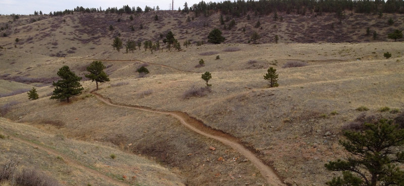 Winding around the short connector between Doudy Draw and the Spring Brook Loop.