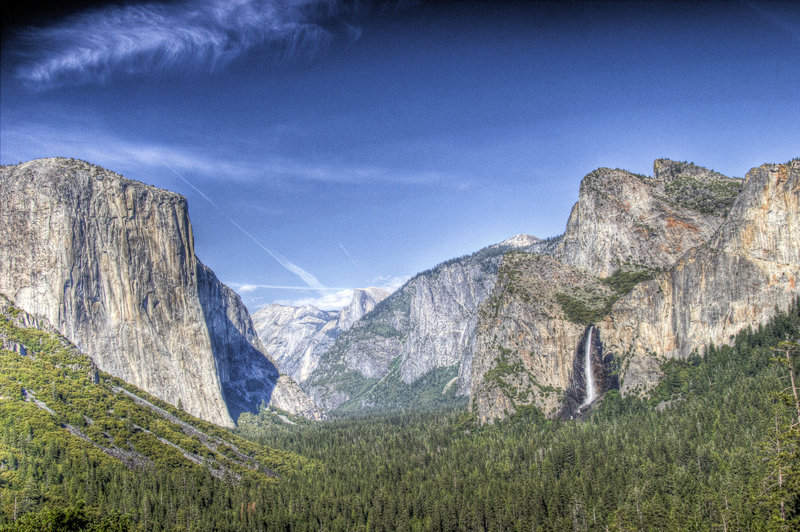 Tunnel View