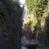 Looking up at the Dam from the Viewpoint.  On a day when the Dam is flowing you'll get soaked standing here!