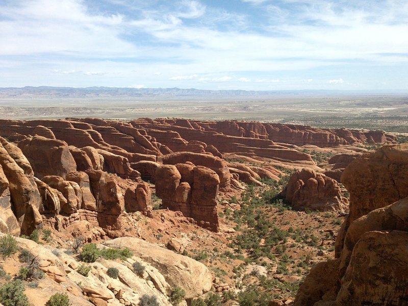 Classic view along the Devils Garden Main Trail!