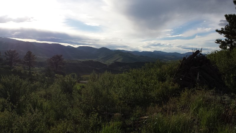 This photo is the view looking back to the northwest just before cresting the hill and going down to the east.