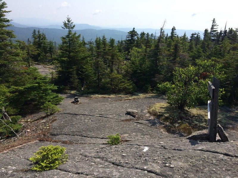 The junction between Skyland and Vistamont Trail on the summit of Gilman Mtn (photo looking east down Vistamont Trail).