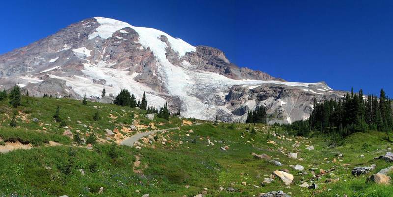 Mt. Rainier from the Panorama Point (photo by Frank Kovalchek)