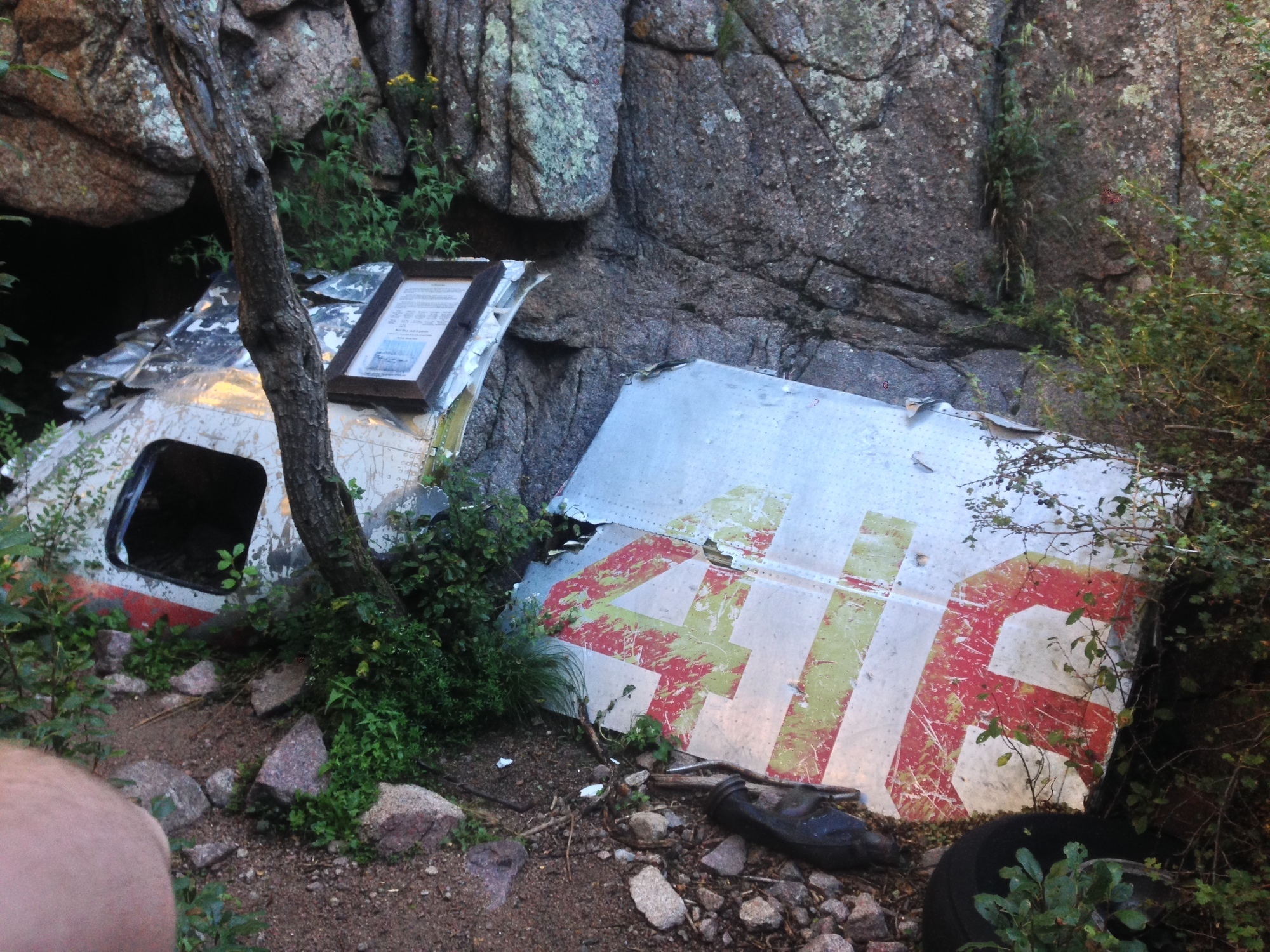 TWA Flight 260 Plane Crash Site  A Hike In The Sandia Mountains