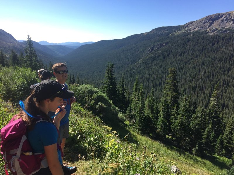 The group overlooking the North Fork Middle Boulder Creek Valley.