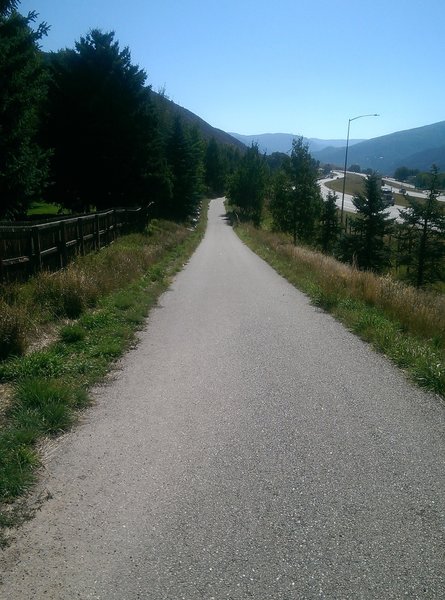 Looking east from the well maintained, wide and welcoming path