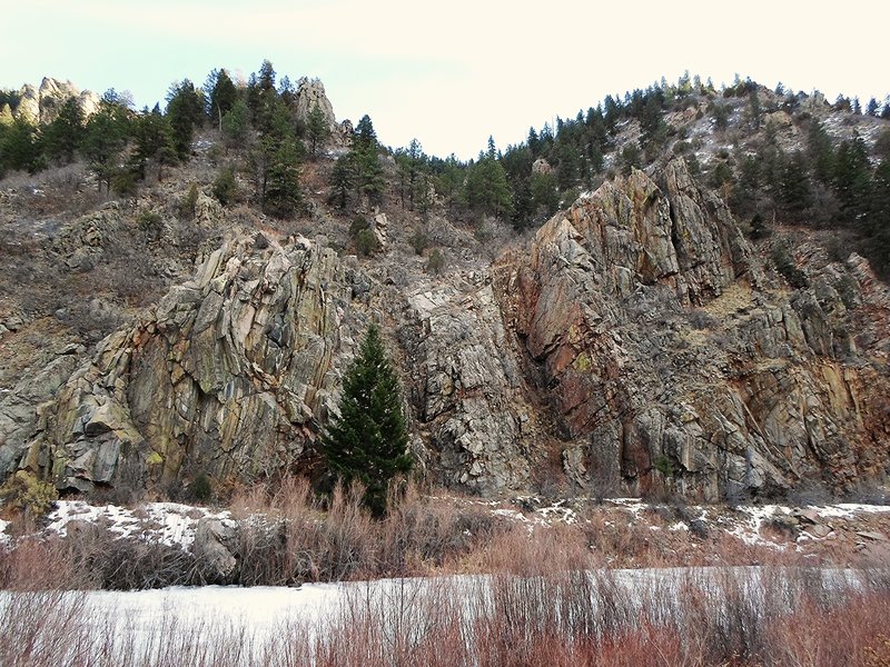 View along Waterton Canyon.