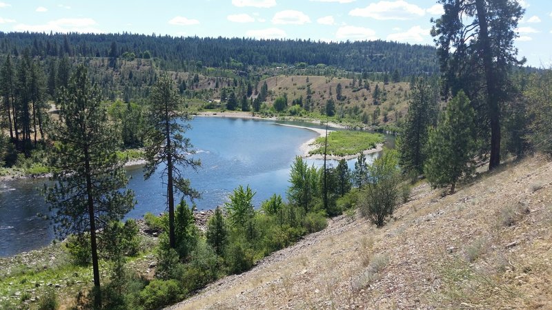 Trail 100 connects downtown Spokane with the hiking trails at Riverside State Park Bowl & Pitcher area and provides spectacular views of the river!