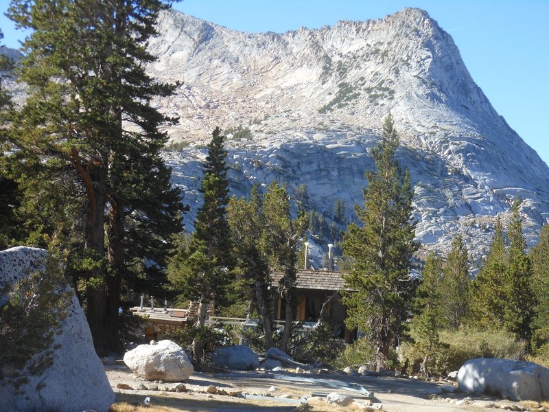 Vogelsang High Sierra Camp with Vogelsang Peak behind.