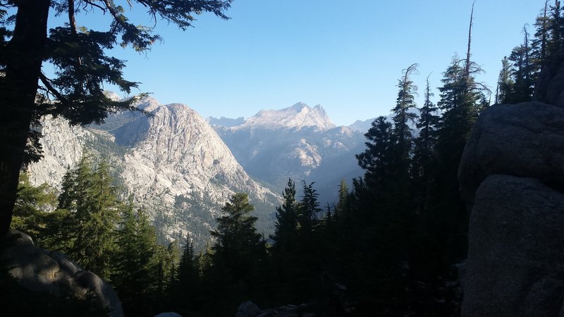 Overlook on the descent from Cold Canyon.