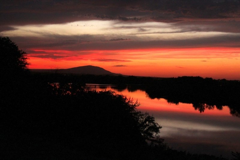 Sunset at Bateman Island.