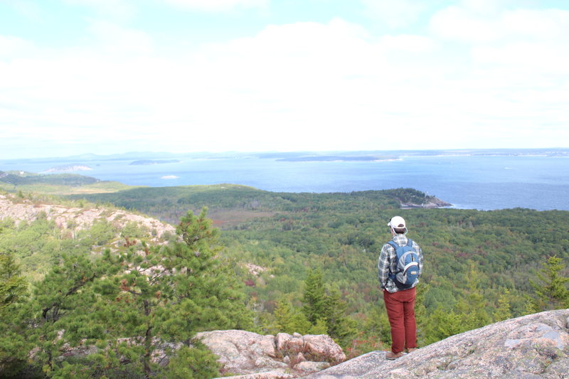 Enjoying the gorgeous views from the summit of the Beehive Trail.