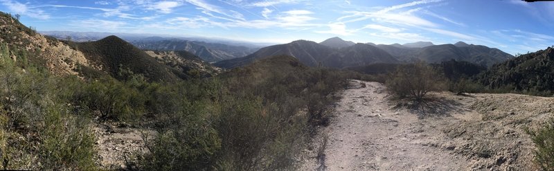 Great views on the Condor Gulch Trail.