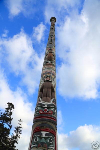 Windsor Great Park - Totem Pole up close.