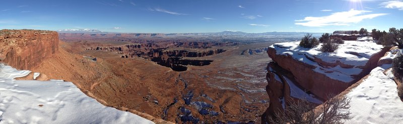 A panorama from the Grandview Point Trail.