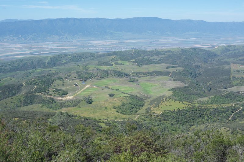 Looking out over the valley outside the park to the west.