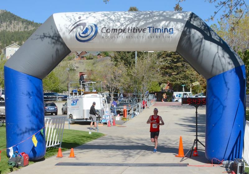 The 30K finish with Mt. Helena visible to the upper left.