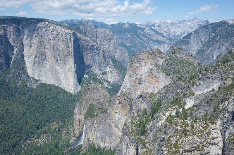 A view from Crocker Point over the edge. You can see Bridalveil Falls, El Capitan, 3 Brothers, Clouds Rest, Half Dome, and other famous formations. It's a great view looking back up the valley.