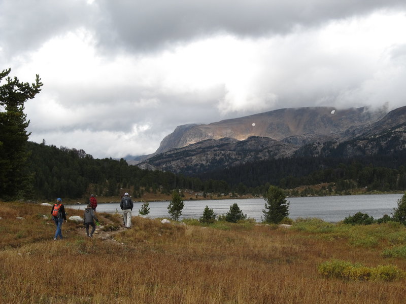 Beartooth Plateau from the west side of Island Lake