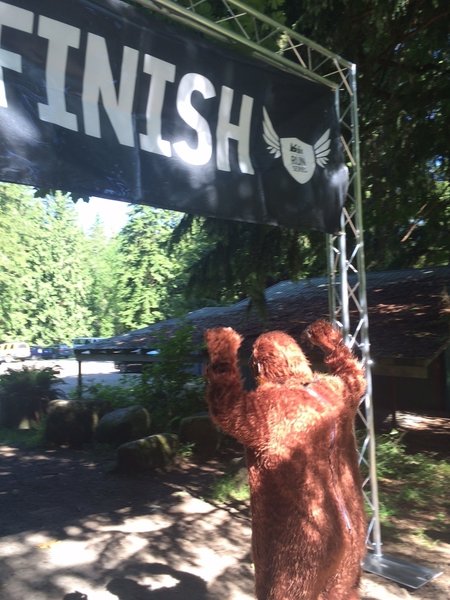 Sasquatch crossing the finish line in 2015.