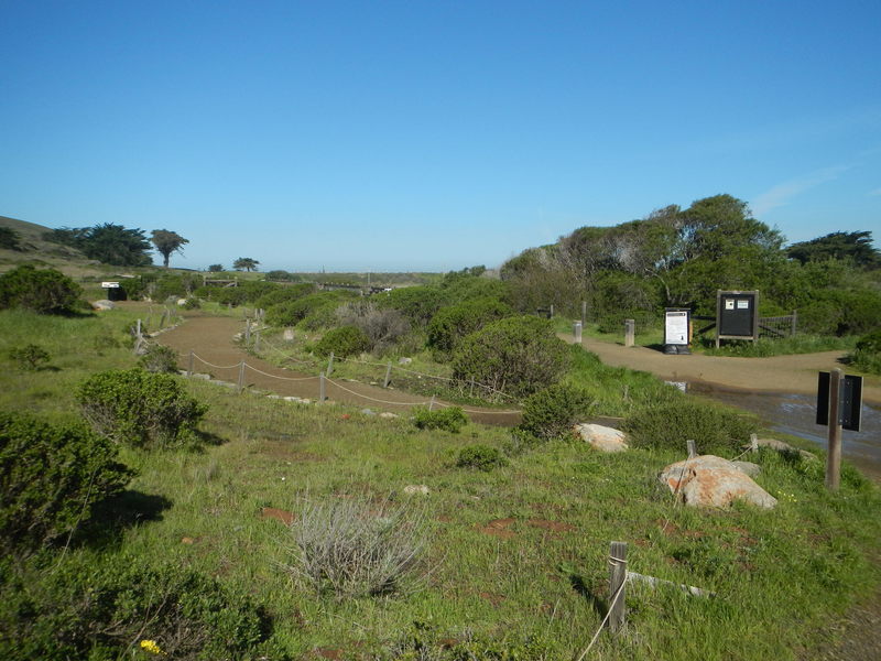 Nice picnic area, out of the wind on the north side, lots of newly completed trail work here.