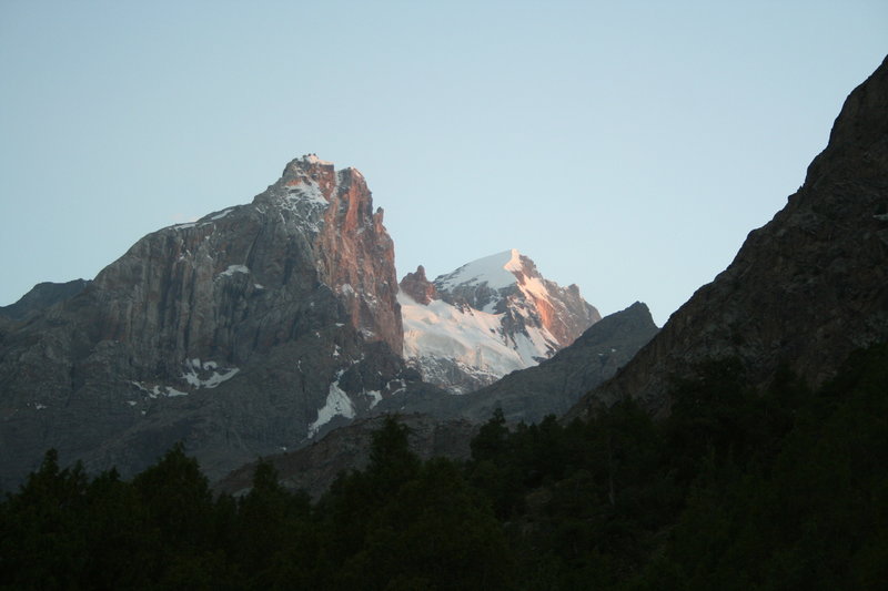 Soaring peak of Aloadin Valley.