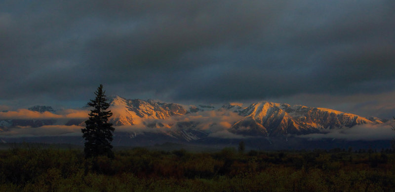 Sunset views near Duck Lake.