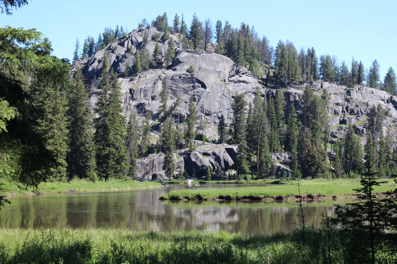 View of Slough Creek from the Slough Creek Trail.