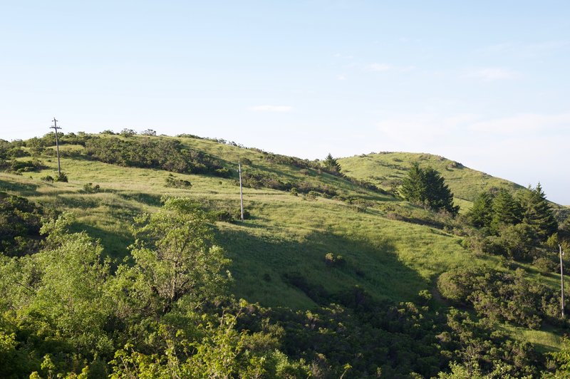 The Anniversary Trail as it hugs the hills.