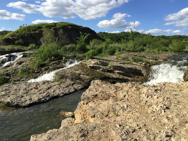 The spillway.