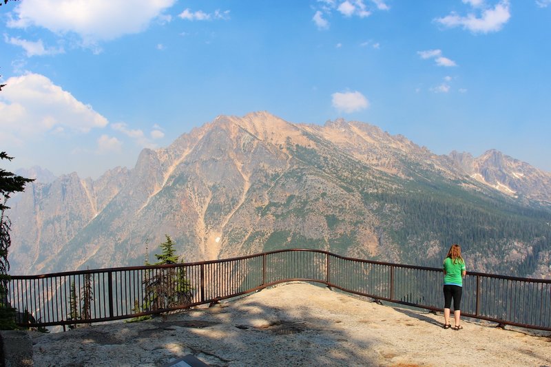 Washington Pass Overlook.