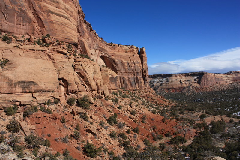 Looking down Monument Canyon. with permission from Hobbes7714 Photo Credit: Andrew Wahr  Link: https://twitter.com/WahrAndrew