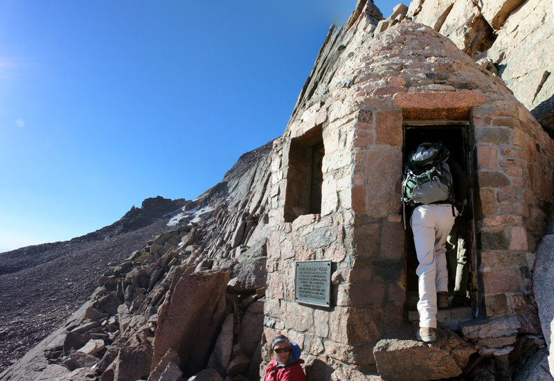 Rest hut next to the Keyhole.