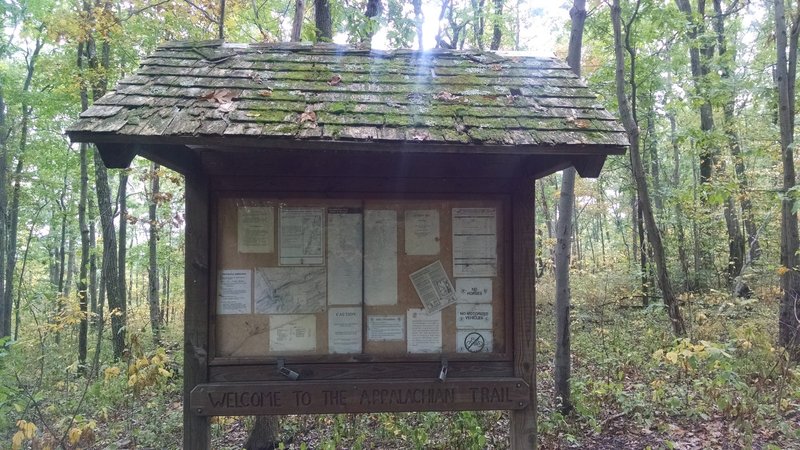 Kiosk: Appalachian Trail - Fox Gap PA to Columbia Gas Pipeline