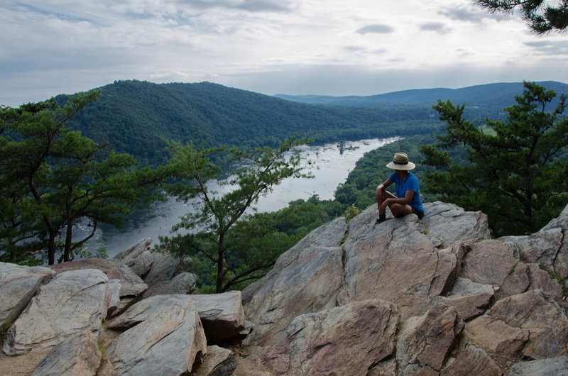 Looking down at the Potomac from the Weverton Cliffs.