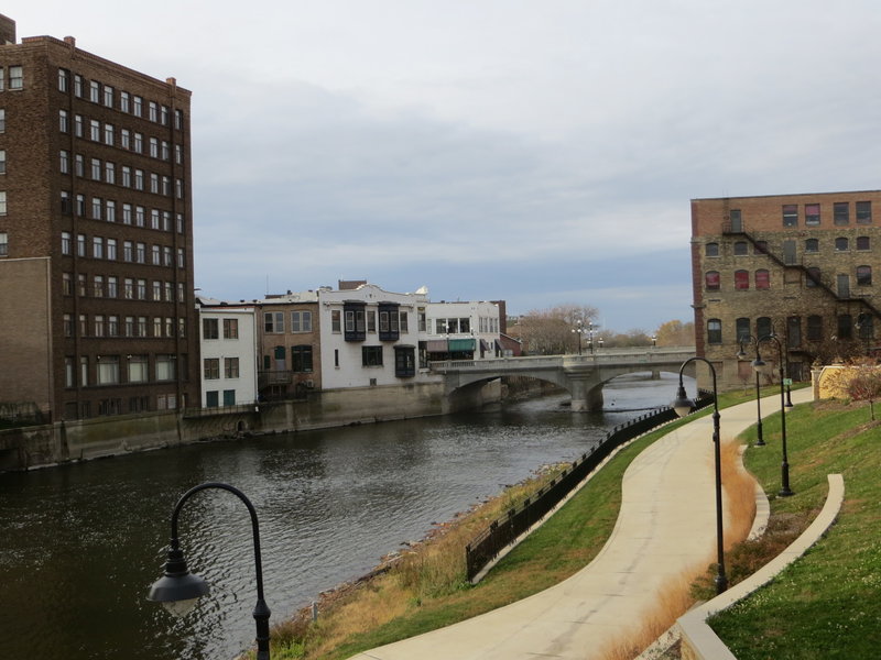 Near the Fox River in Aurora.