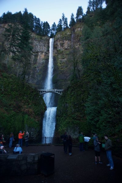 A view of the Upper and Lower portions of Multnomah Falls.