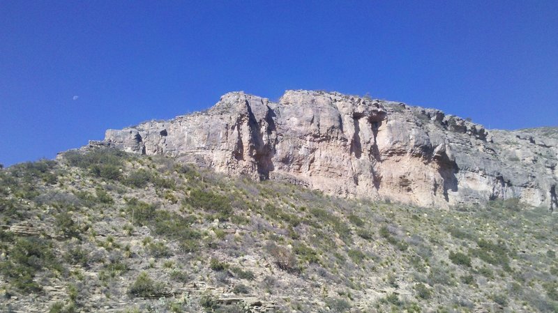 One of the first ridges along the McKittrick Canyon Trail.