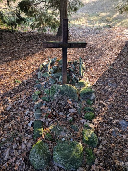 A memorial remembers those lost in the crash of an RAF Lancaster bomber in 1943.