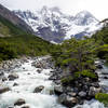 Breathtaking views of Patagonian ice and glacial valleys await those who ascend the Valle del Frances.