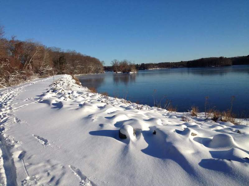 If the snow is too deep for foot travel along the Turner Reservoir, cross-country skiing makes for a great alternative.